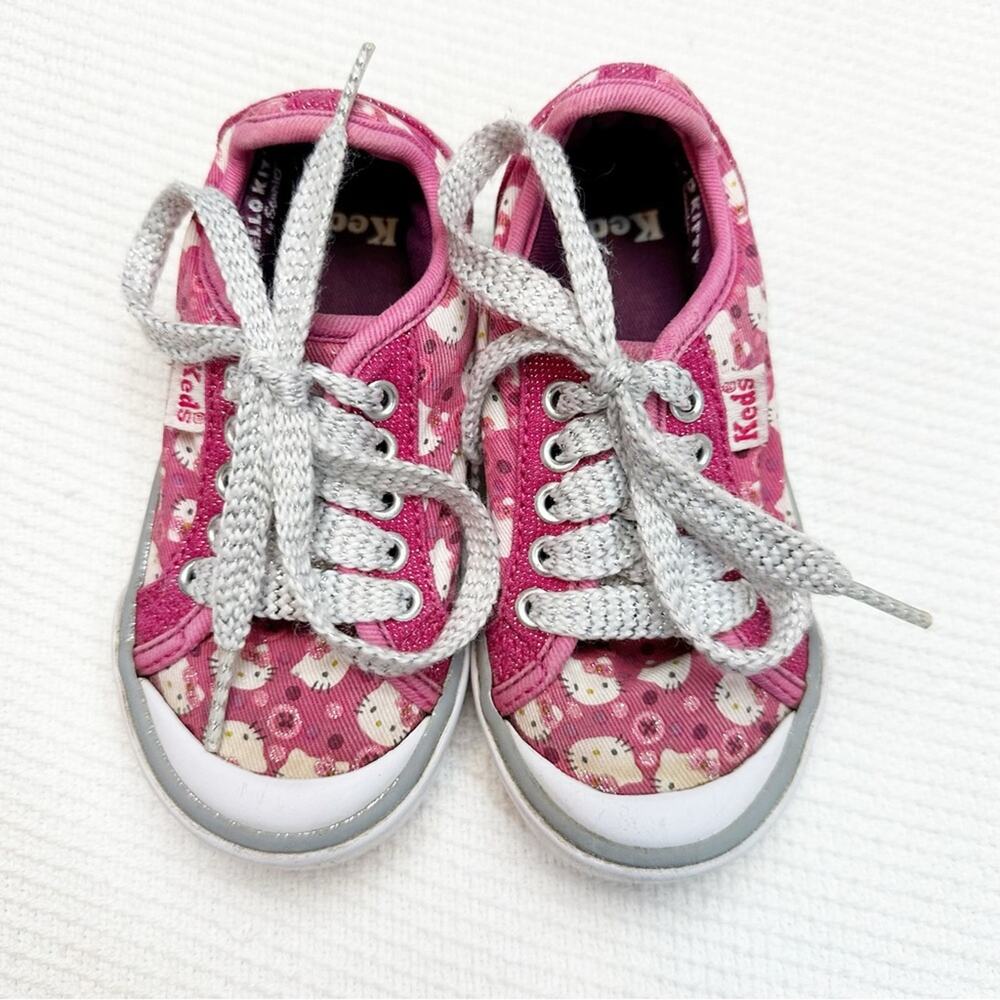 Keds Hello Kitty Mimmy Lace Up Sneakers Girls size 7 Running Shoes School